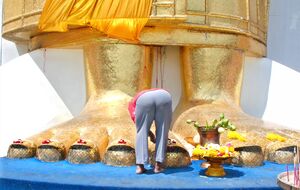 Buddha pedicure