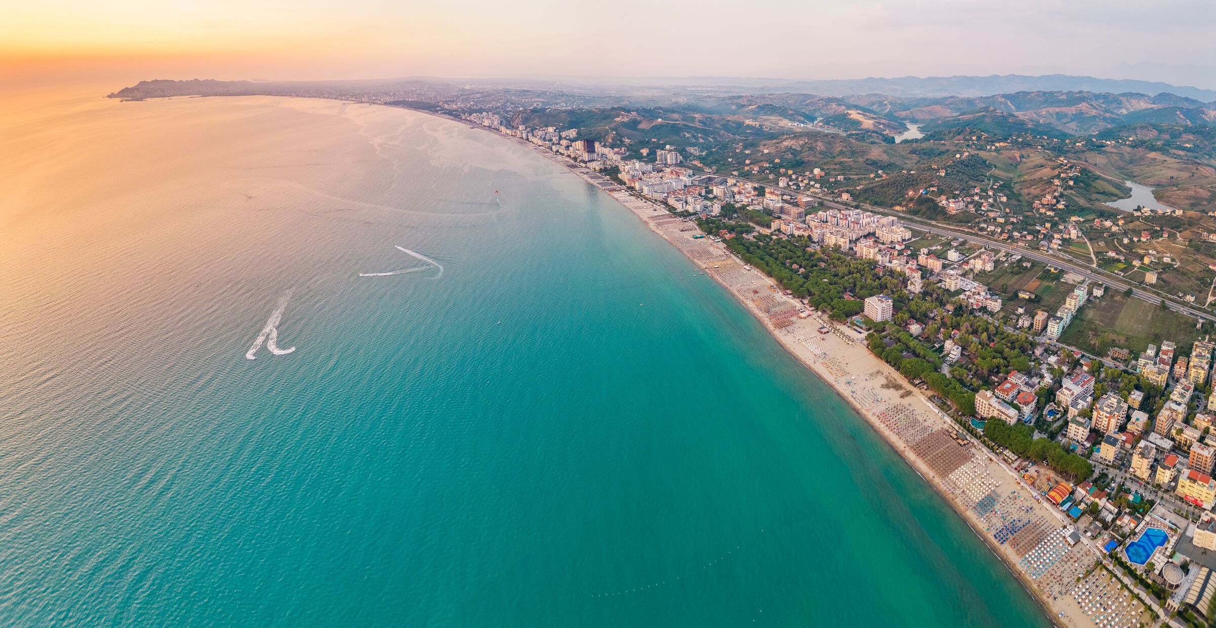 Restplasser med kun fly til Durres Riviera, Albania