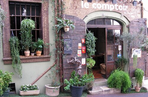 Liten krog vid Rue de la Tourraque