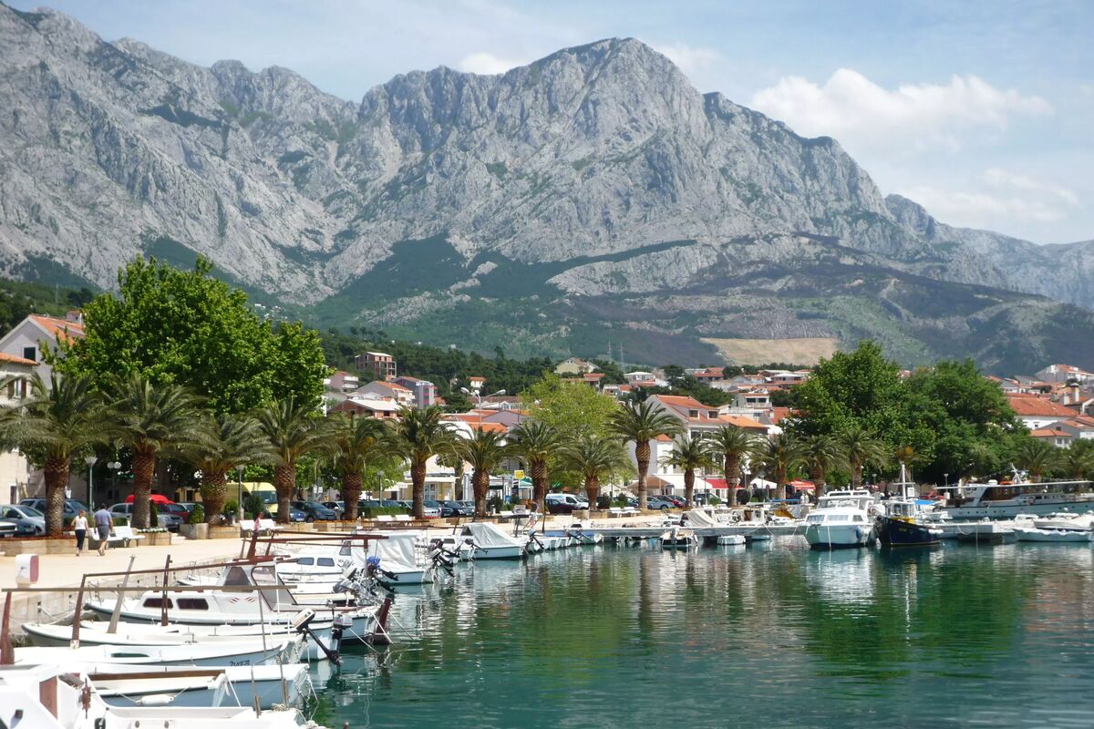 Strandpromenaden i Baška Voda