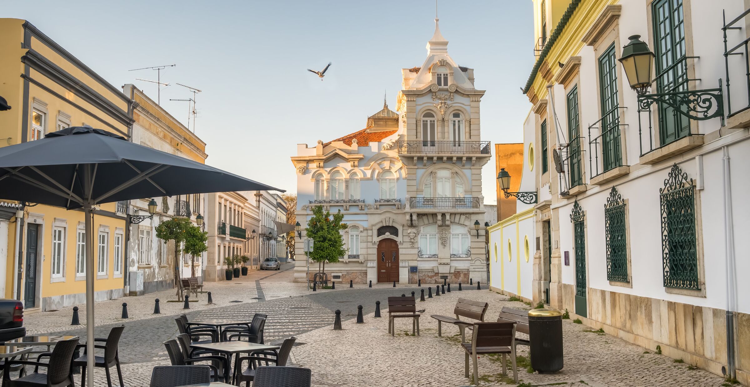 Flyreiser til Faro, Algarve