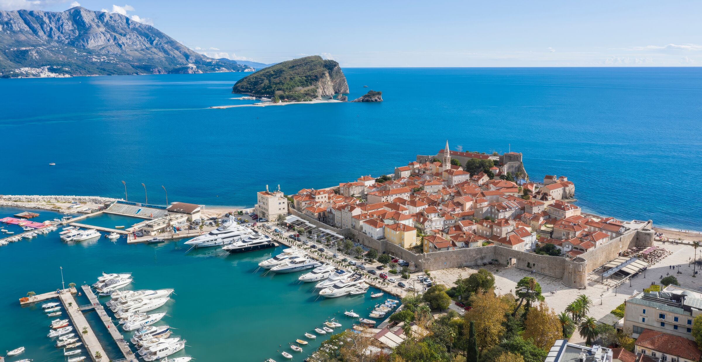 Charterreiser til Budva
