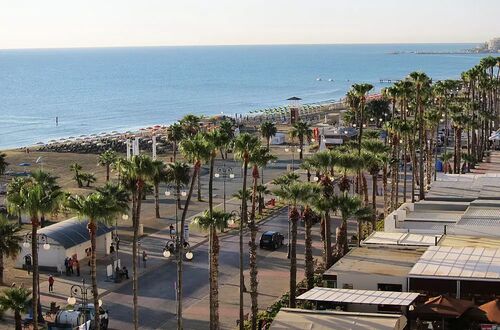 Strand i Larnaca.
