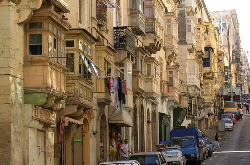En gata i Valletta