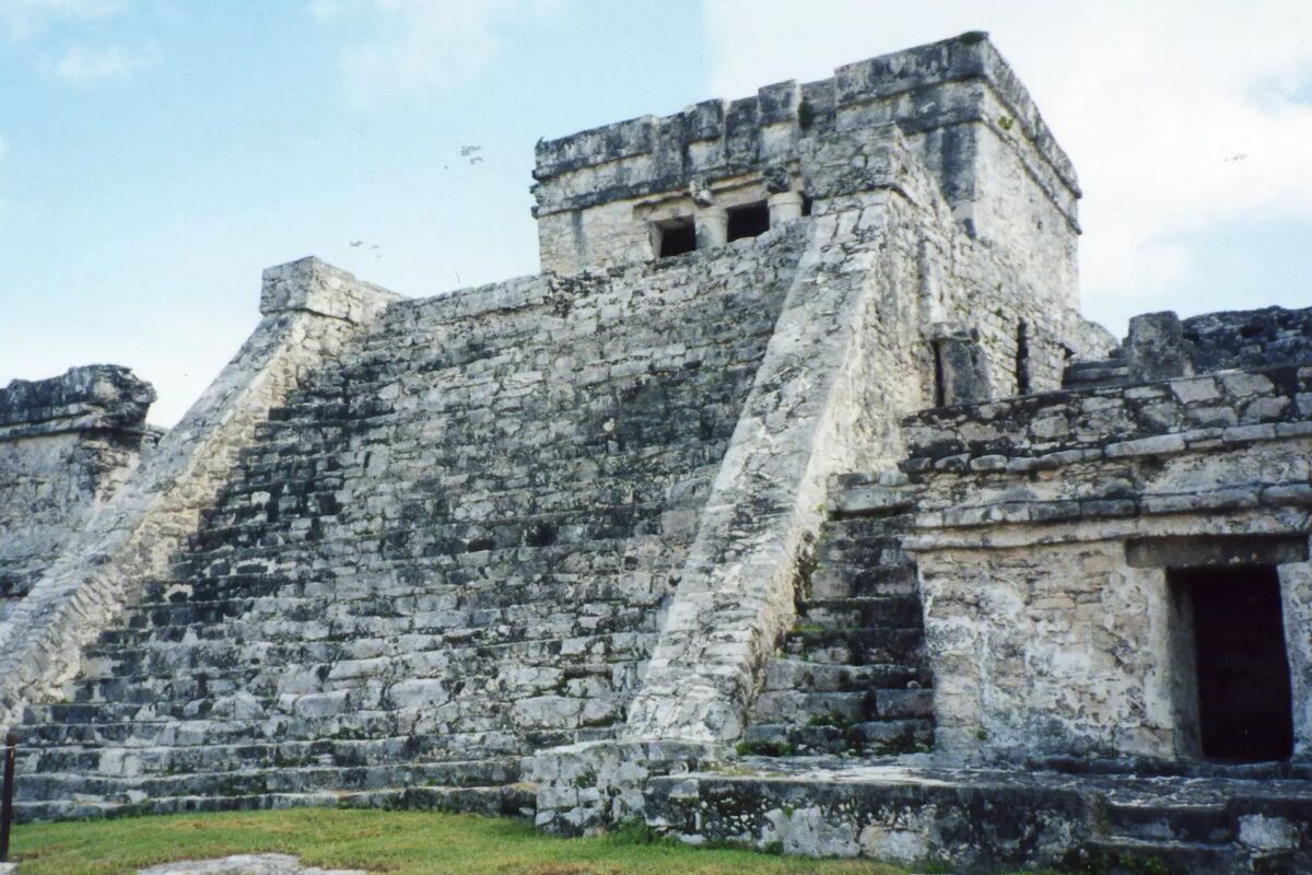 El Castillo.